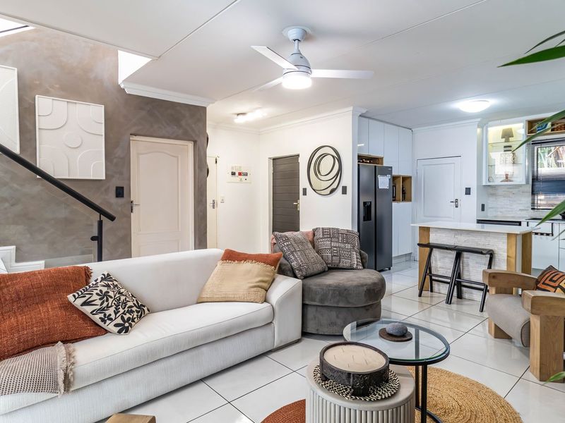 Townhouse For Sale In Randburg - Photo 9