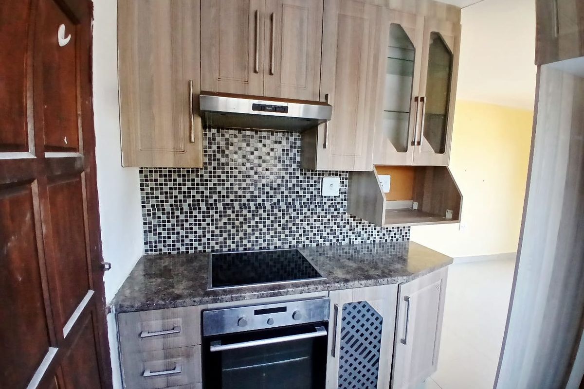 House For Sale In Soshanguve - Photo 5