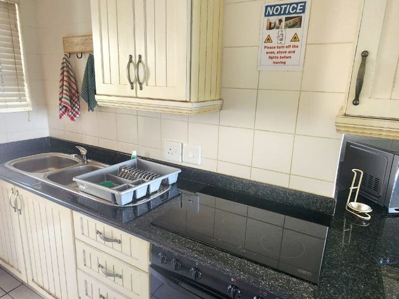 Apartment For Sale In Port Shepstone - Photo 8