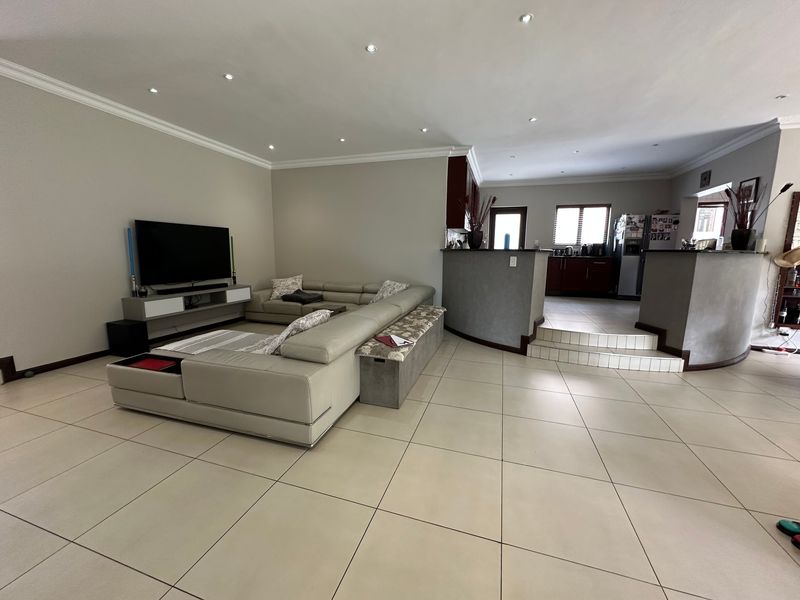 House Sold In Centurion - Photo 6