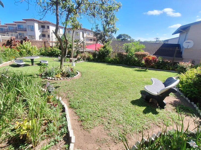 Apartment For Sale In Margate - Photo 3