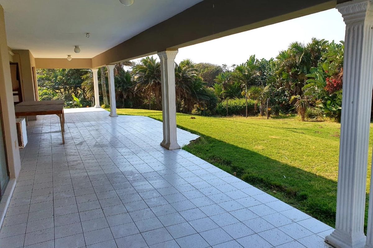 House For Sale In Hibberdene - Photo 2