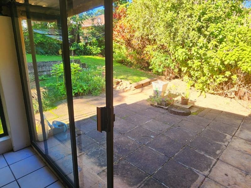 Townhouse For Sale In Port Shepstone - Photo 2