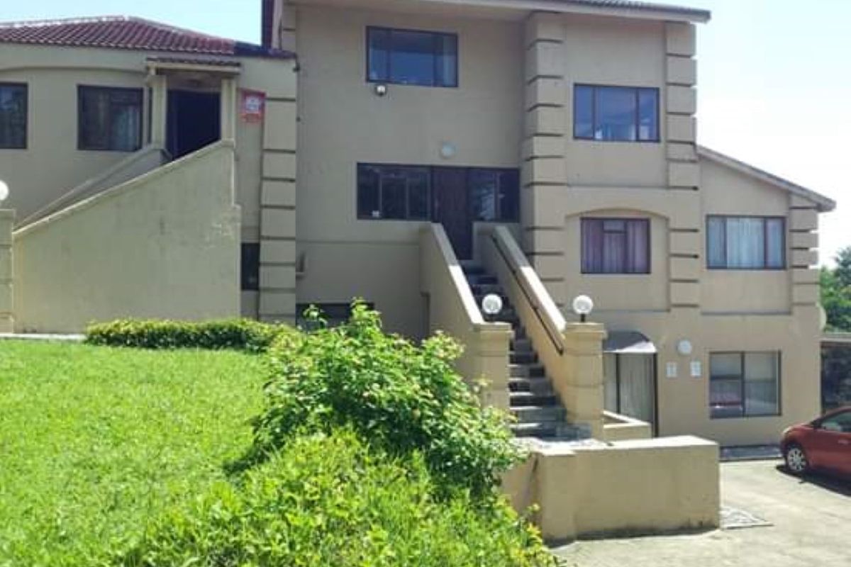 House For Sale In Margate - Photo 2