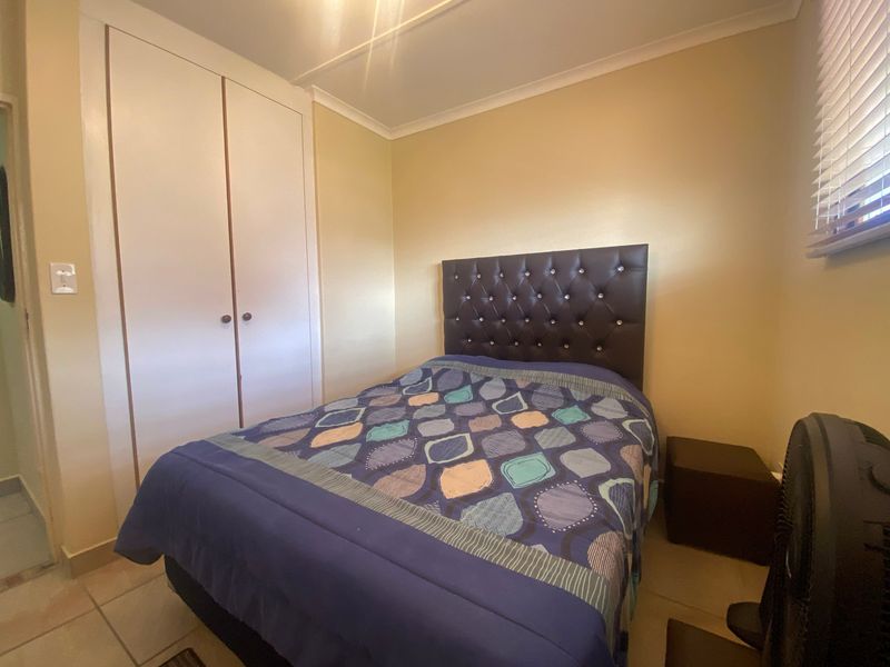 Apartment For Sale In Margate - Photo 7