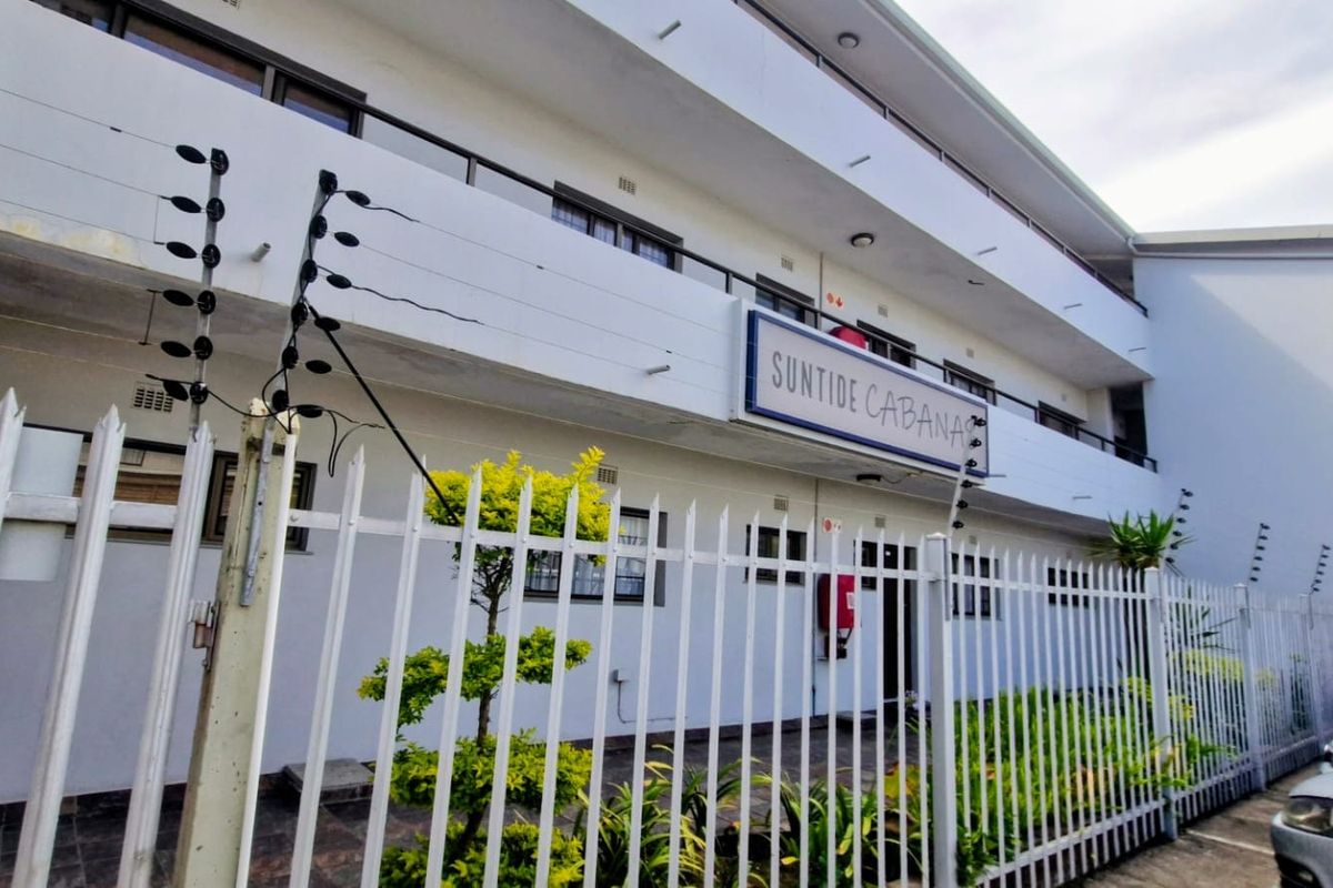 Apartment For Sale In Margate - Photo 3