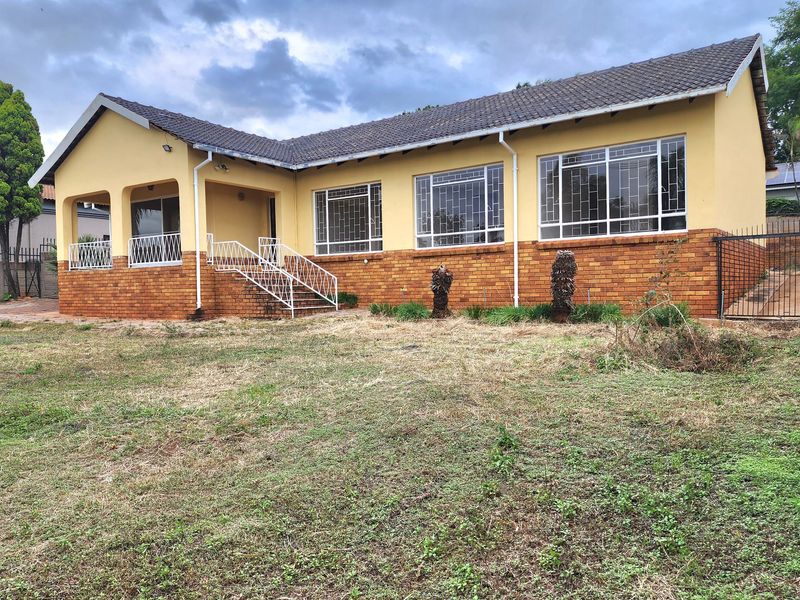 House For Sale In Pretoria - Photo 5