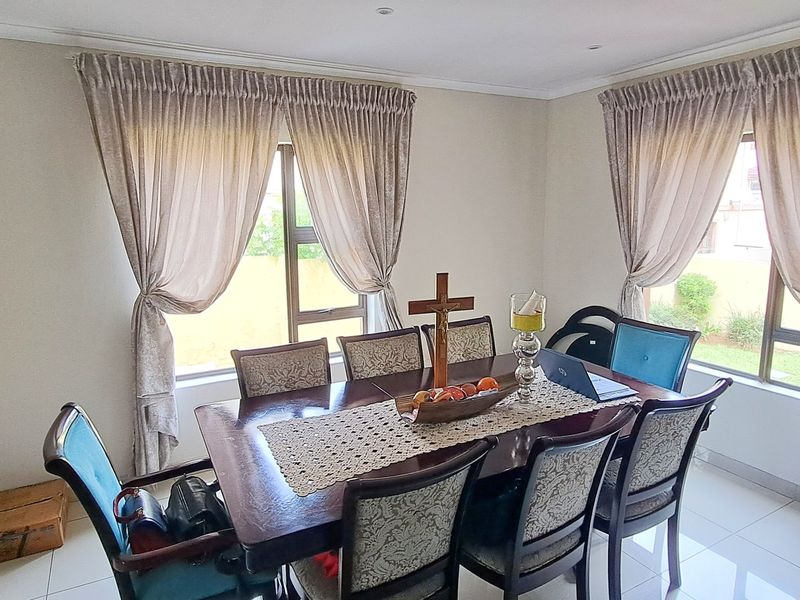 House Sold In Midrand - Photo 4