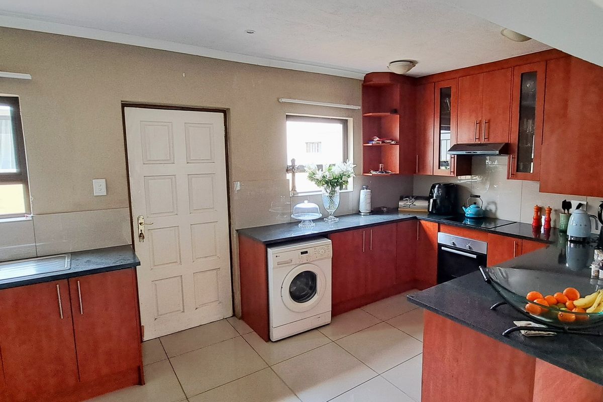 House Sold In Midrand - Photo 2
