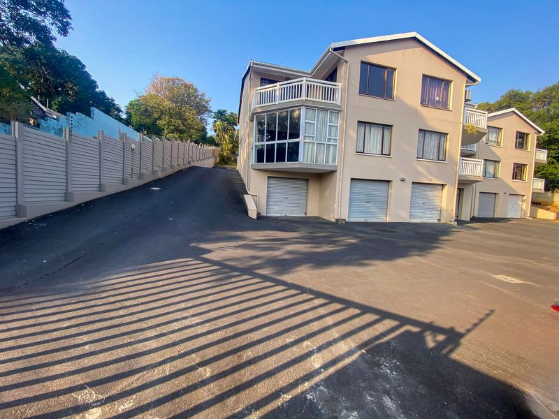 Apartment For Sale In Margate - Photo 2
