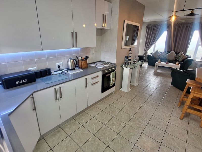 Apartment For Sale In Margate - Photo 6