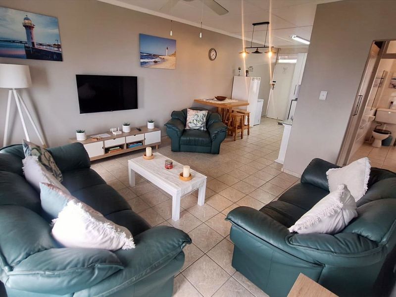 Apartment For Sale In Margate - Photo 4