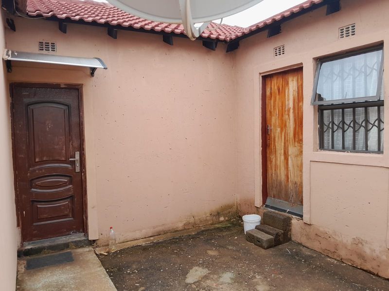 House For Sale In Walkerville - Photo 7