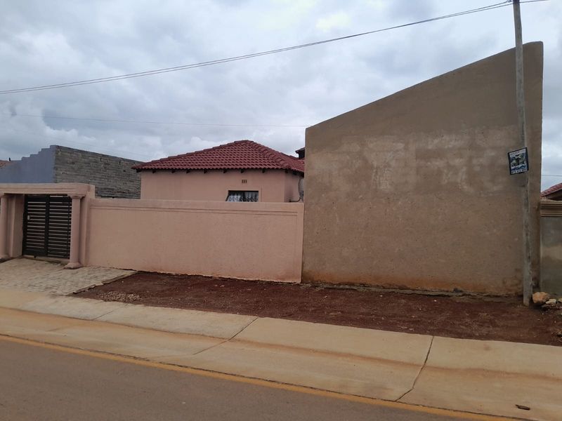 House For Sale In Walkerville - Photo 2