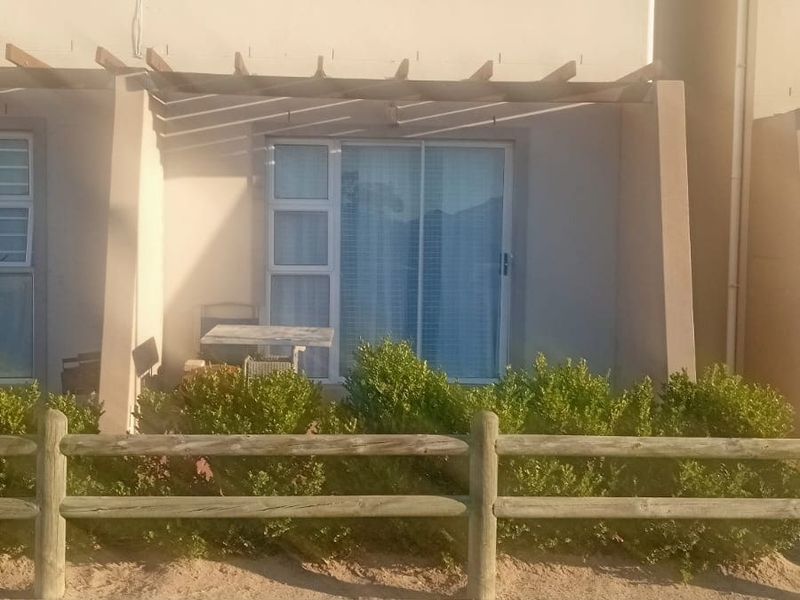 Townhouse For Sale In Eersterivier - Photo 2