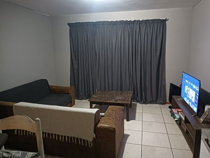 Townhouse For Sale In Eersterivier - Photo 5