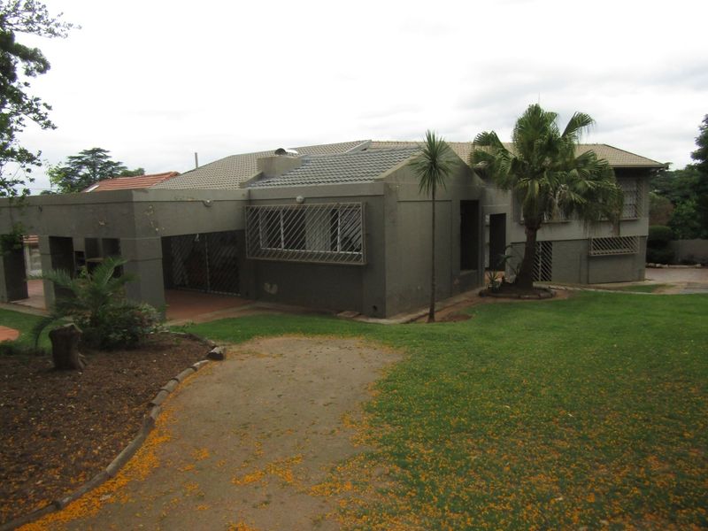 House For Sale In Johannesburg - Photo 7