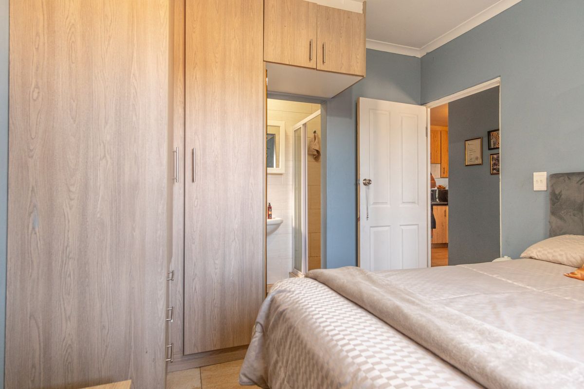 House Sold In Kuils River - Photo 5