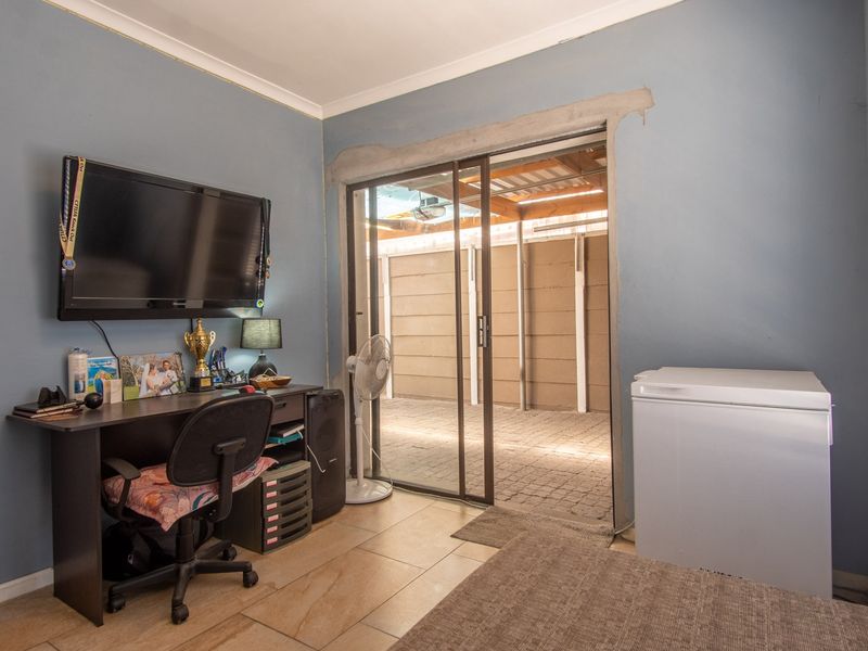 House Sold In Kuils River - Photo 7