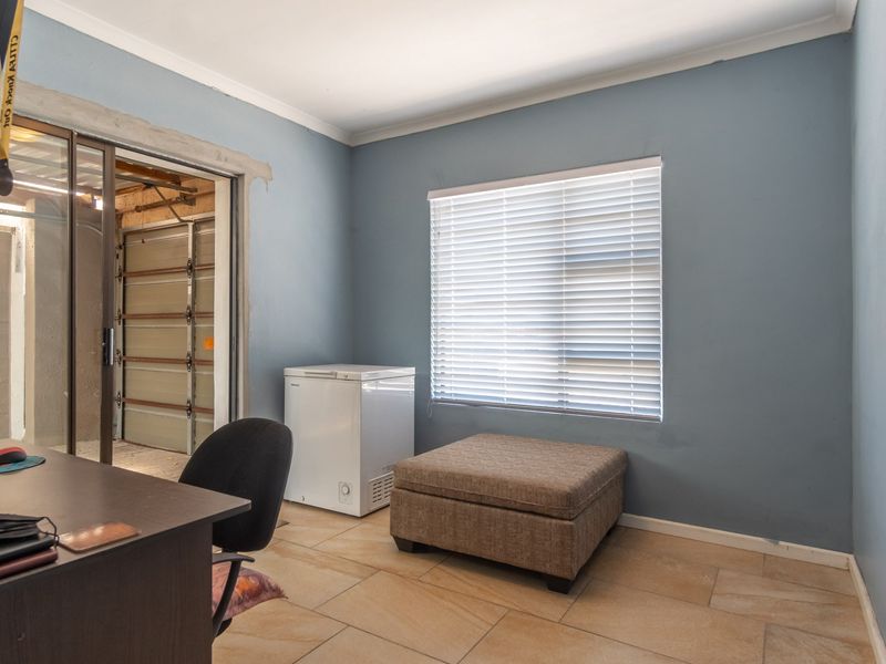 House Sold In Kuils River - Photo 6