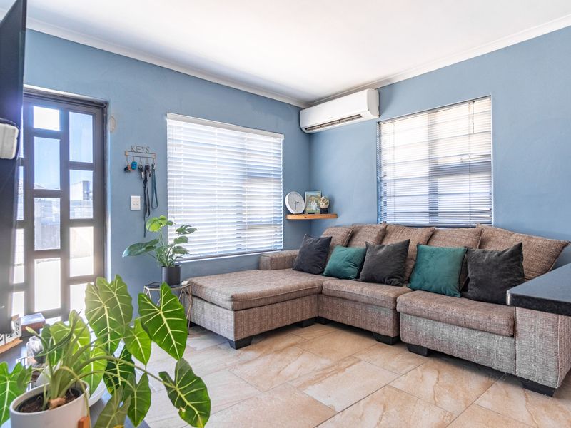 House Sold In Kuils River - Photo 2