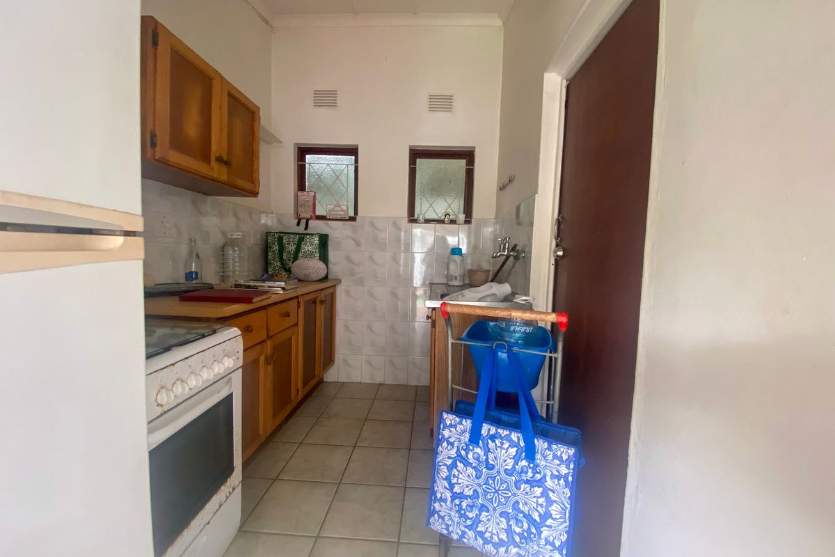 House For Sale In Margate - Photo 4