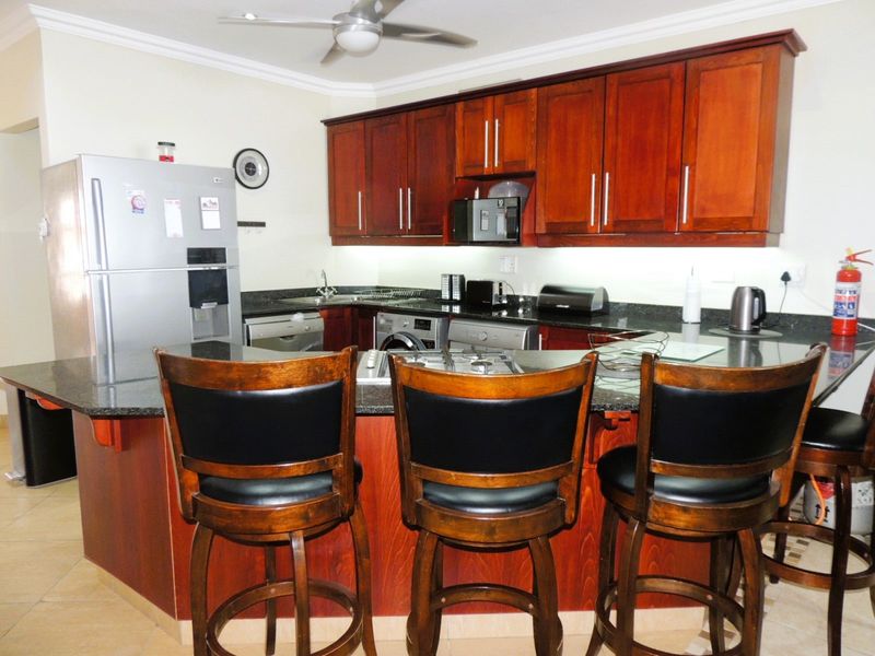 Apartment For Sale In Margate - Photo 6