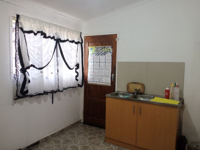 House For Sale In Pietermaritzburg - Photo 2