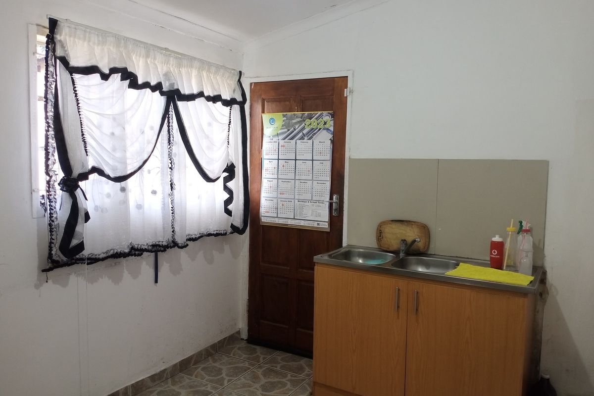 House For Sale In Pietermaritzburg - Photo 2