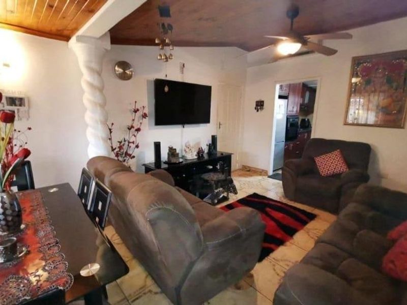 House For Sale In Pietermaritzburg - Photo 4