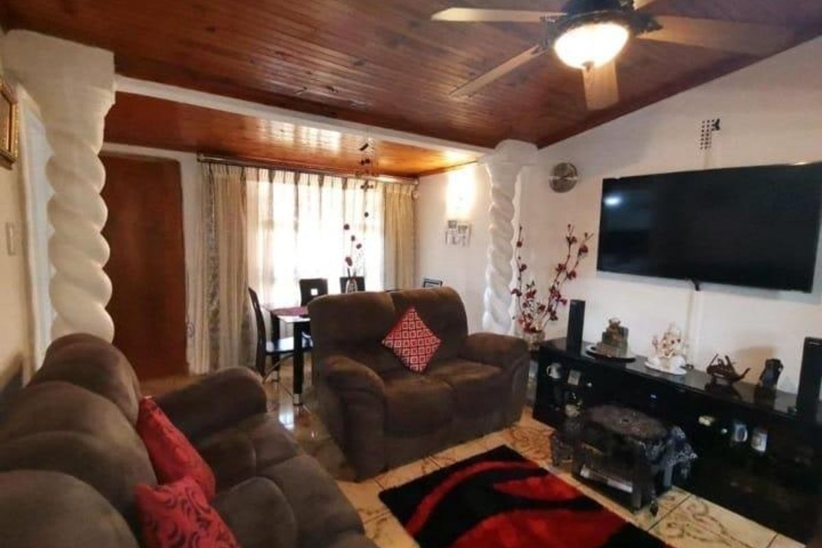 House For Sale In Pietermaritzburg - Photo 3