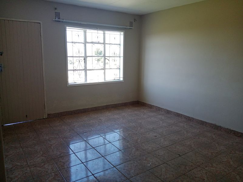 House For Sale In Pietermaritzburg - Photo 3