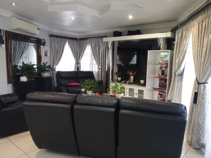 House For Sale In Pietermaritzburg - Photo 6