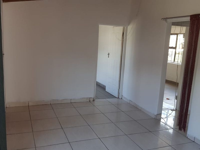 House For Sale In Pietermaritzburg - Photo 9