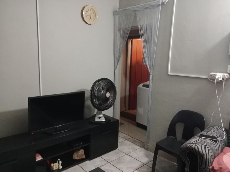 House For Sale In Pietermaritzburg - Photo 5