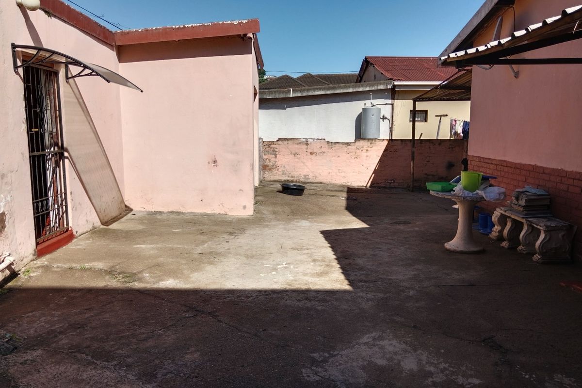 House For Sale In Pietermaritzburg - Photo 2