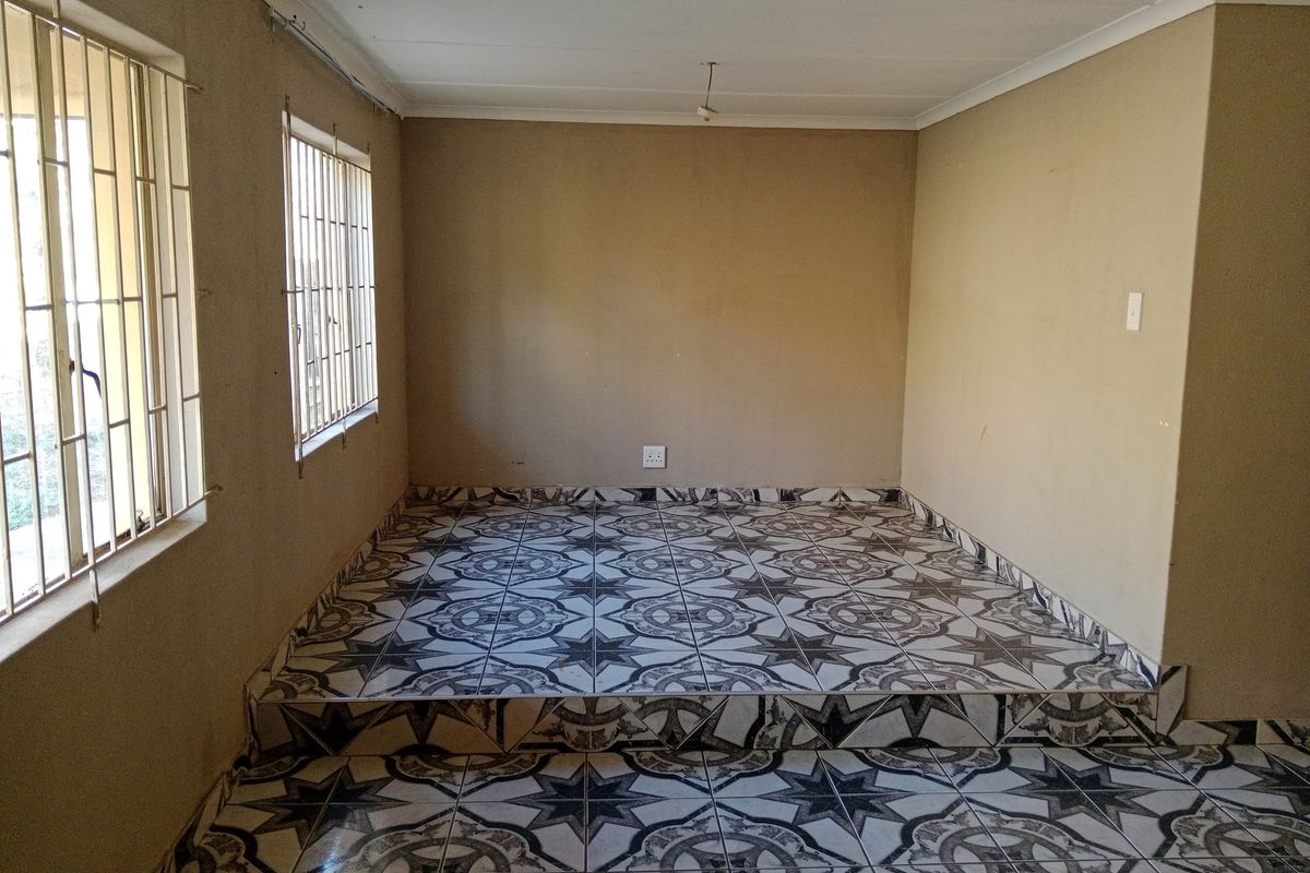 House For Sale In Pietermaritzburg - Photo 2