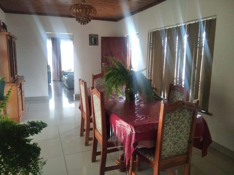 House For Sale In Pietermaritzburg - Photo 2