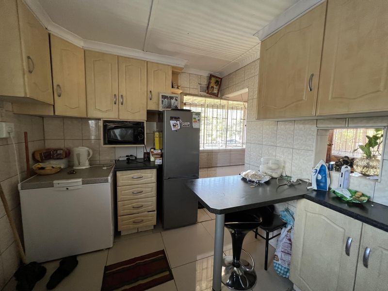 House For Sale In Pietermaritzburg - Photo 4