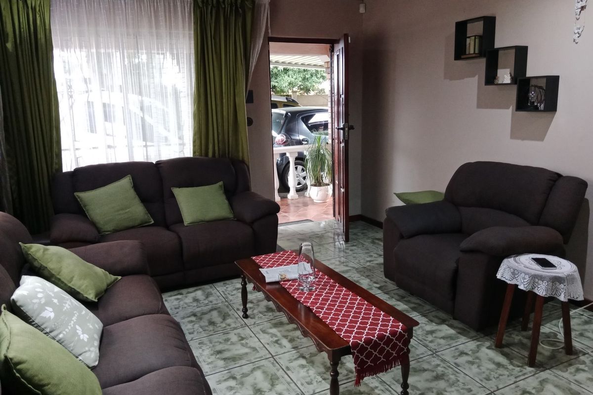 House For Sale In Pietermaritzburg - Photo 2