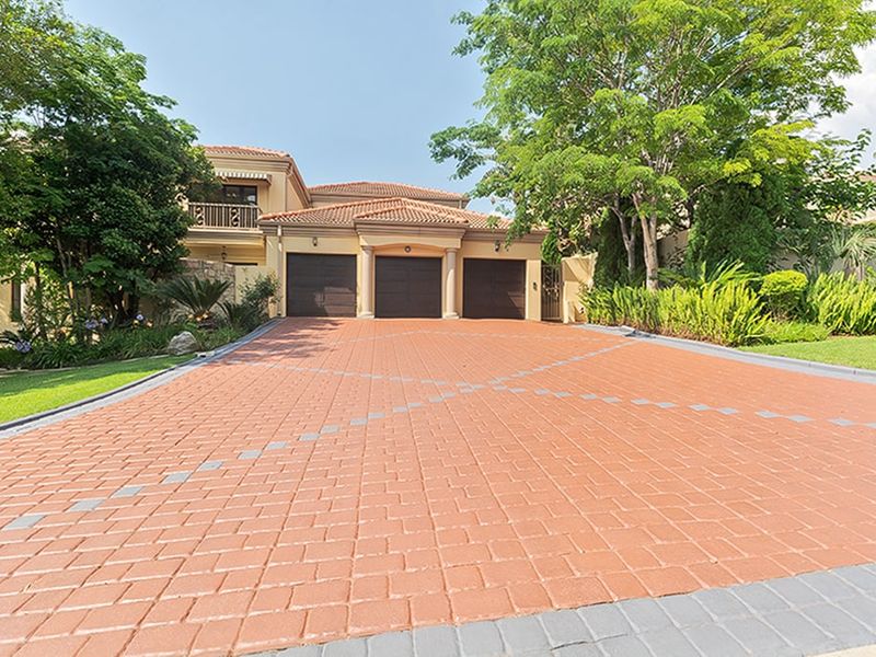 House Rental Monthly In Sandton - Photo 1