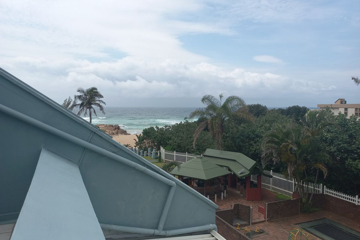 Apartment For Sale In Margate - Photo 3