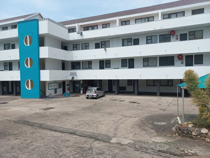 Apartment For Sale In Margate - Photo 2