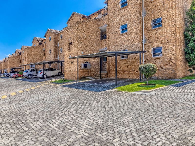 Apartment Sold In Roodepoort - Photo 1