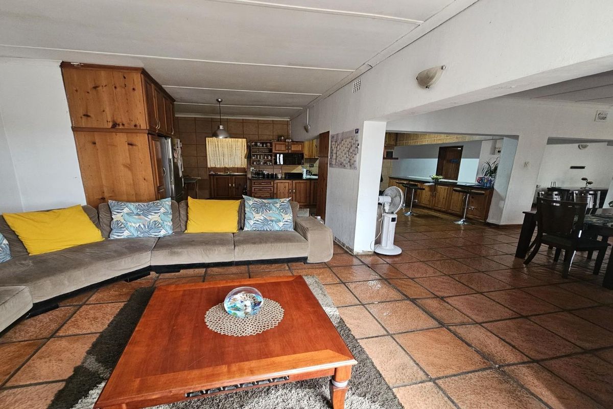 House For Sale In Pietermaritzburg - Photo 2