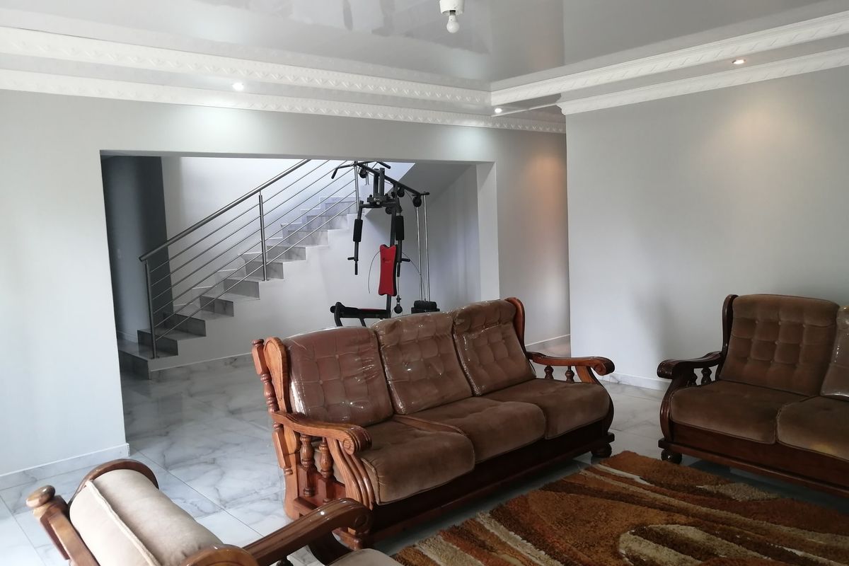 House For Sale In Johannesburg - Photo 5