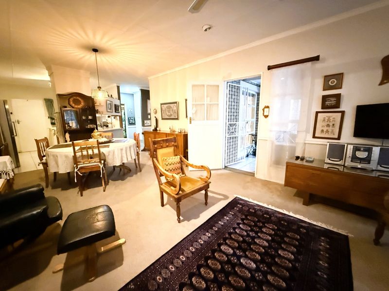 Cluster Pending Sale In Bloemfontein - Photo 9