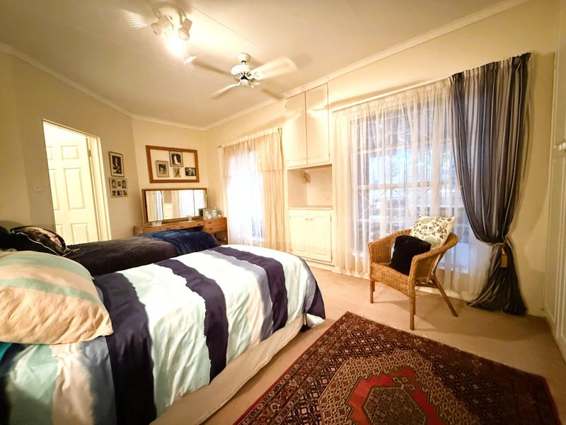 Cluster Pending Sale In Bloemfontein - Photo 4