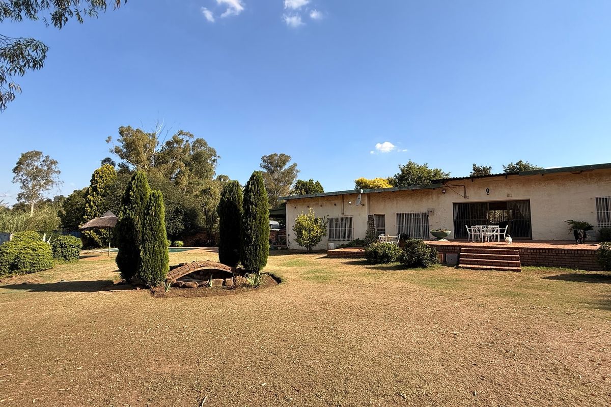 House Pending Sale In Walkerville - Photo 5