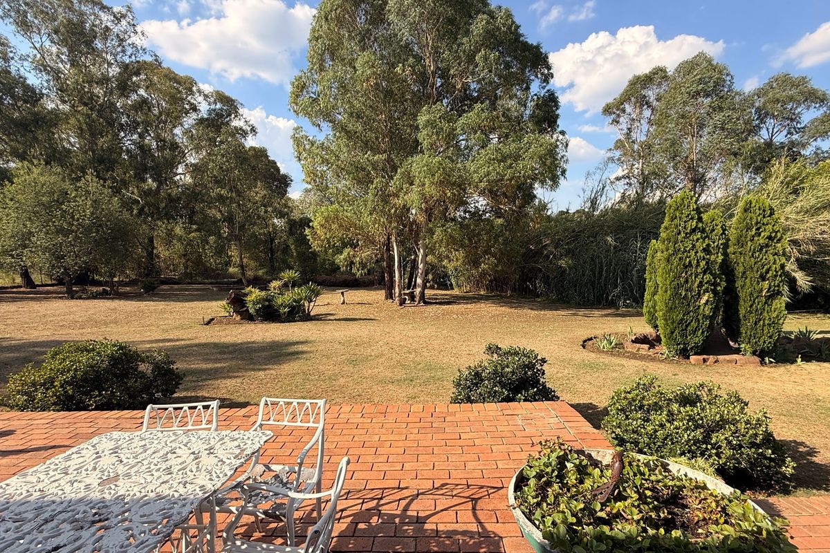 House Pending Sale In Walkerville - Photo 4